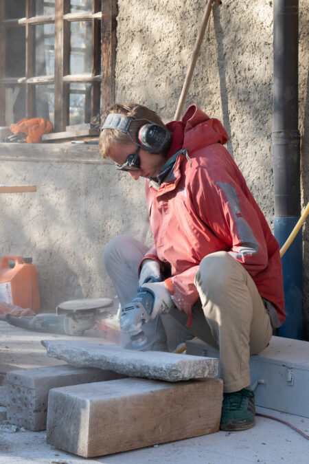 013-flex-stein-bearbeitung-wasserbrunnen